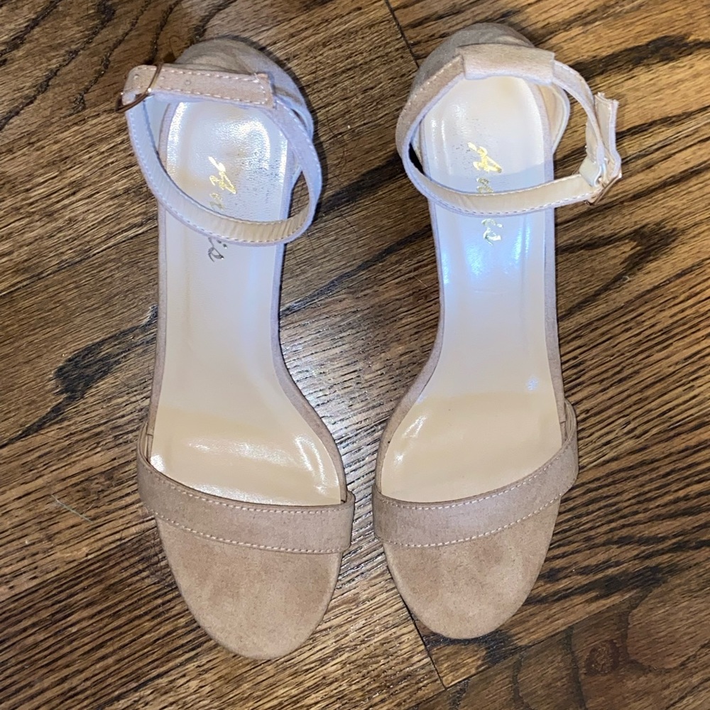 Block heels - Picture 2 of 2